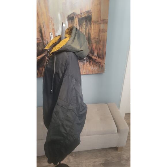 Vintage Aberdeen Reversible Bomber Jacket M Black/Gold Quilted 80s 90s... - Picture 2 of 10